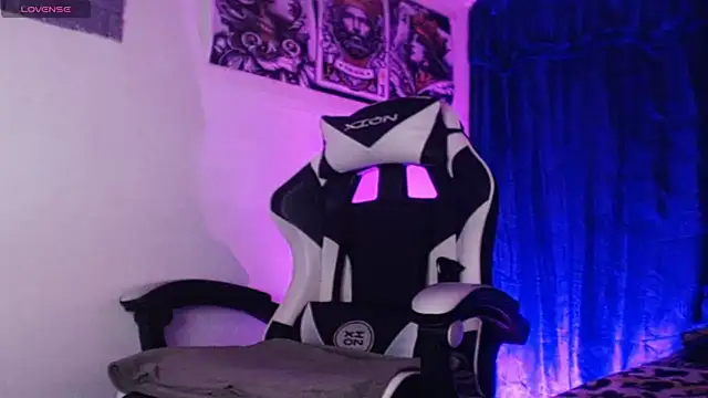 Ryan coopper online show from October 15, 2025, 2:55 am