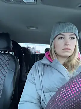 StasyWood online show from March 3, 2026, 1:23 am