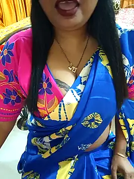 Snapshot of YR-SHIVANI chatting on December 26, 2024, 7:45 am YR-SHIVANI online show from December 26, 2024, 7:45 am