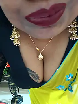 Snapshot of YR-SHIVANI chatting on January 27, 2025, 7:56 am YR-SHIVANI online show from January 27, 2025, 7:56 am