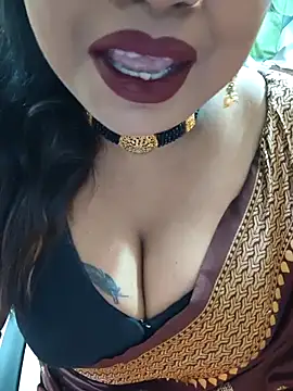 Snapshot of YR-SHIVANI chatting on November 12, 2025, 5:19 am YR-SHIVANI online show from November 12, 2025, 5:19 am