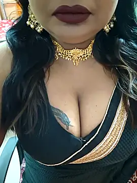 Snapshot of YR-SHIVANI chatting on November 24, 2025, 4:01 am YR-SHIVANI online show from November 24, 2025, 4:01 am