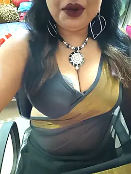 Snapshot of YR-SHIVANI chatting on December 1, 2025, 5:12 am YR-SHIVANI online show from December 1, 2025, 5:12 am