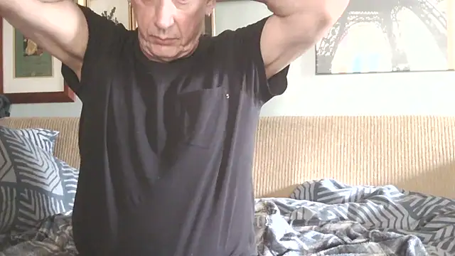 dannedonger2 online show from September 19, 2025, 8:27 am