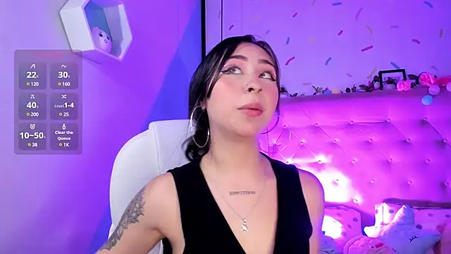  cloe martinez online show from February 26, 2025, 11:37 pm