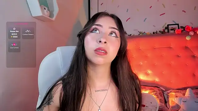  cloe martinez online show from February 27, 2025, 9:04 pm