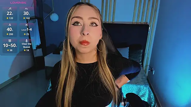  cloe martinez online show from March 3, 2026, 9:15 am