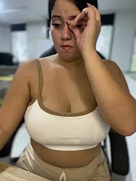 Natalia Cleark09 online show from March 2, 2025, 4:10 pm