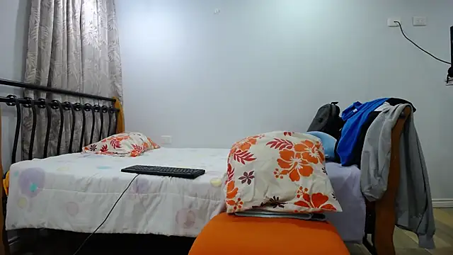 Iam yourbabyprincess XD online show from February 3, 2025, 6:13 am