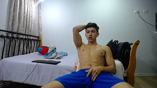 Iam yourbabyprincess XD online show from February 18, 2025, 4:37 am