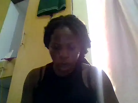 Snapshot of Creamypussy21 chatting on January 15, 2026, 5:34 am Creamypussy21 online show from January 15, 2026, 5:34 am