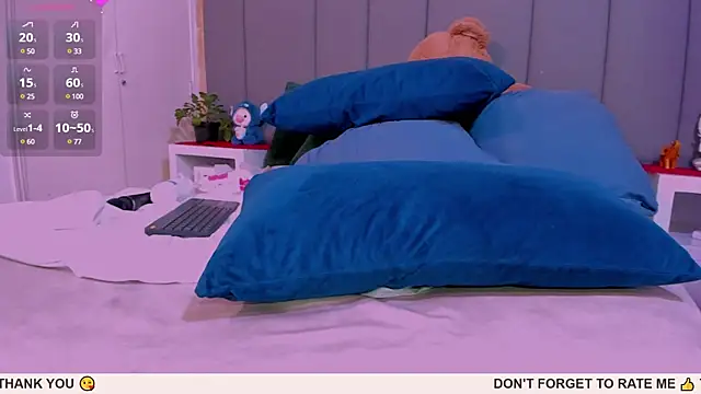 JulianaMiller online show from January 14, 2025, 4:36 am