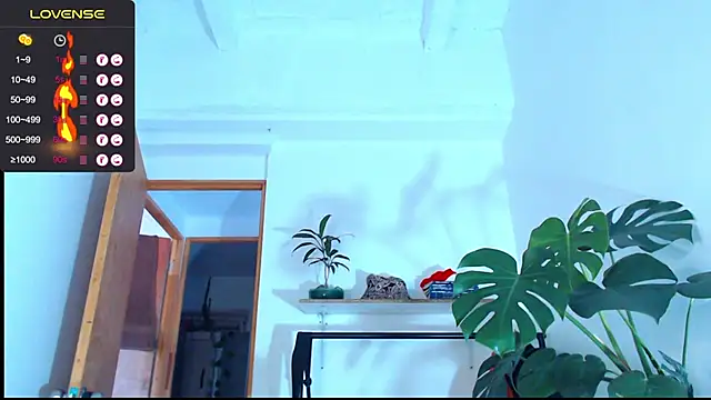 yosoy enzo2020 online show from January 14, 2025, 8:59 pm