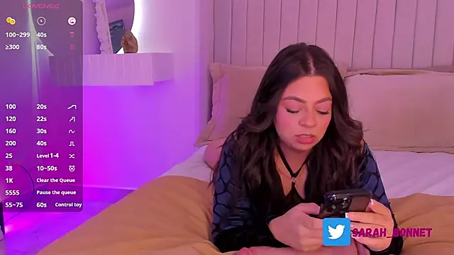 sarah-bonneth online show from February 25, 2025, 11:30 am