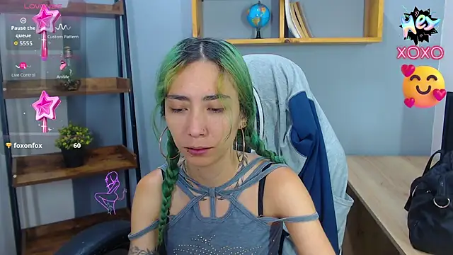 Erika Stevens online show from October 7, 2025, 3:20 pm