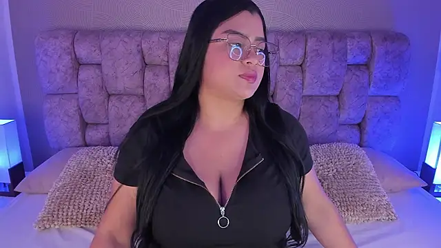 Emilyboobss online show from March 5, 2026, 4:30 am