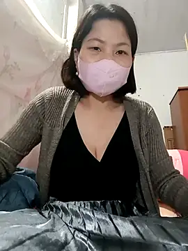 Anna Toy19 online show from February 28, 2025, 3:15 pm