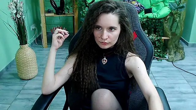 Miss Barbara  online show from March 12, 2025, 12:42 am