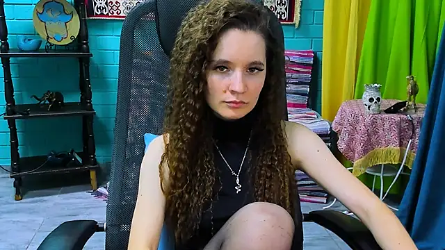 Miss Barbara  online show from March 13, 2025, 6:45 pm