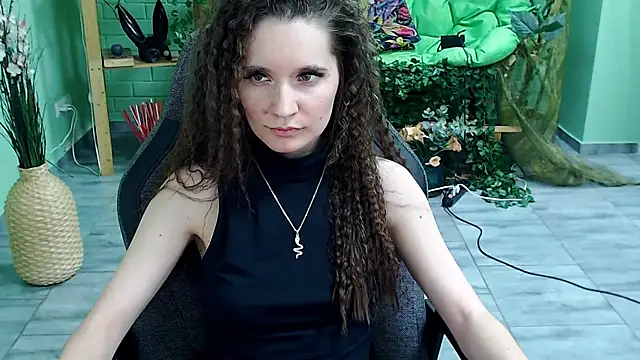 Miss Barbara  online show from March 14, 2025, 12:54 am