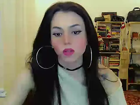 Sophie Fantasys online show from November 25, 2025, 7:25 pm