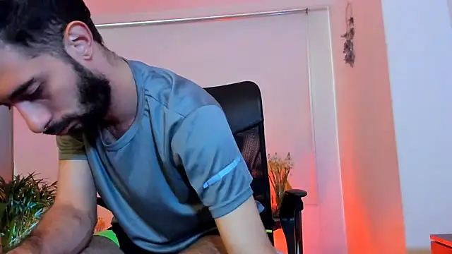 Your  hero1 online show from October 25, 2025, 12:56 pm