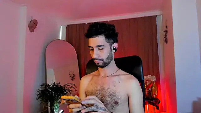 Your  hero1 online show from October 28, 2025, 2:09 pm