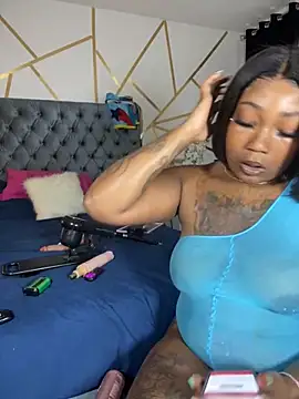 Snapshot of MakeMeCumAsia chatting on April 15, 2026, 4:14 pm MakeMeCumAsia online show from April 15, 2026, 4:14 pm