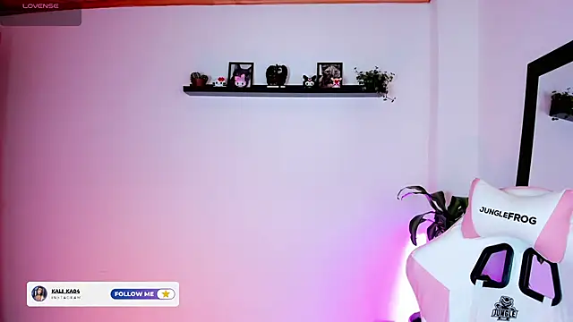 kali ka  online show from December 1, 2025, 6:13 pm