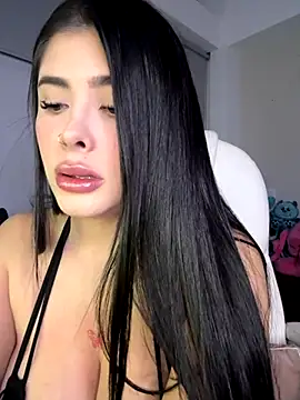 misslollipop04 online show from October 21, 2025, 3:18 am