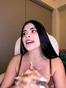 misslollipop04 online show from November 28, 2025, 5:10 am