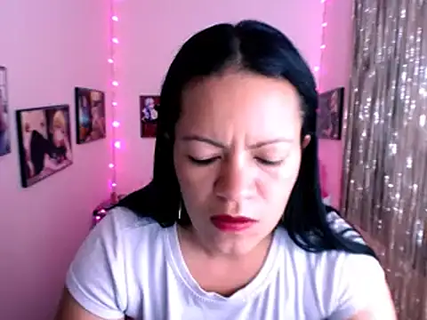 Cristal w online show from January 16, 2025, 6:59 pm