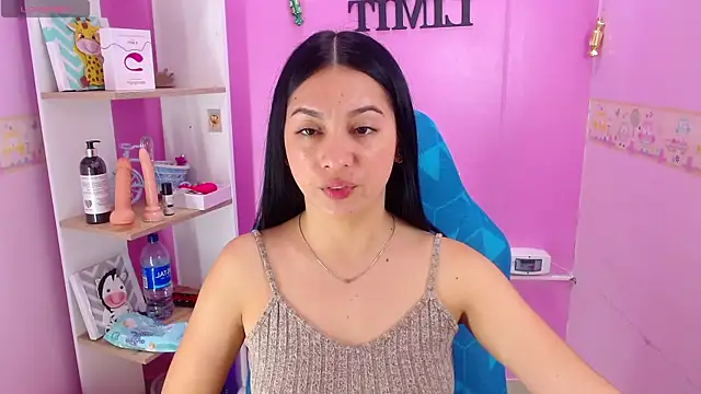 Lila Pinky online show from March 3, 2025, 8:54 pm