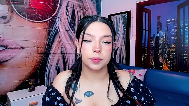 Small naughty  online show from March 1, 2025, 1:07 pm