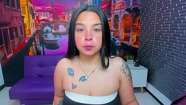 Snapshot of Small_naughty_ chatting on March 4, 2026, 1:39 pm Small naughty online show from March 4, 2026, 1:39 pm