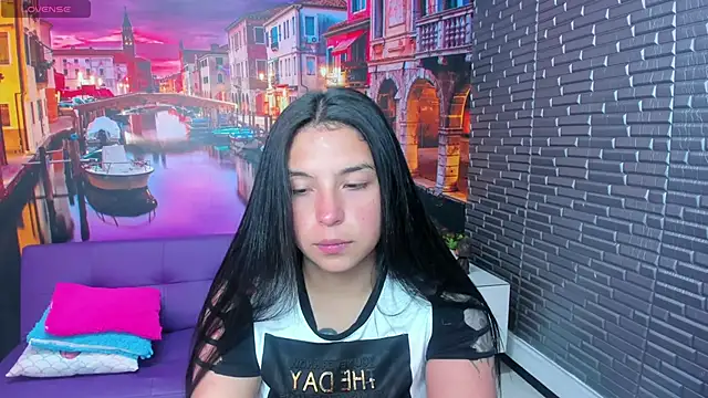 Snapshot of Small_naughty_ chatting on March 14, 2026, 1:38 pm Small naughty online show from March 14, 2026, 1:38 pm