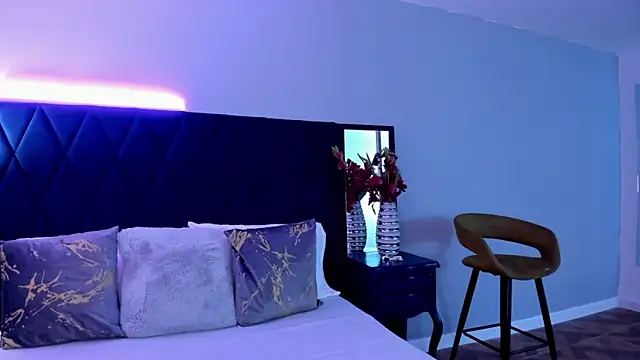 KattyPortman online show from January 29, 2025, 4:05 am