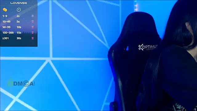 lilylouisee online show from December 4, 2024, 9:57 pm