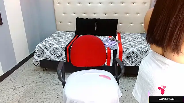 Hazel donna online show from February 25, 2025, 5:08 am