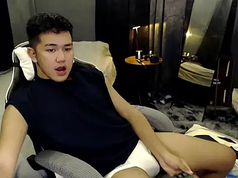 xgregor07 online show from October 11, 2025, 3:21 pm