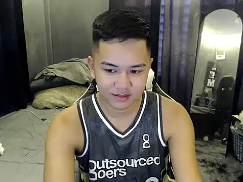 xgregor07 online show from December 13, 2025, 10:59 pm