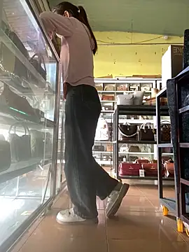 Rosa 998 online show from November 12, 2025, 12:33 am