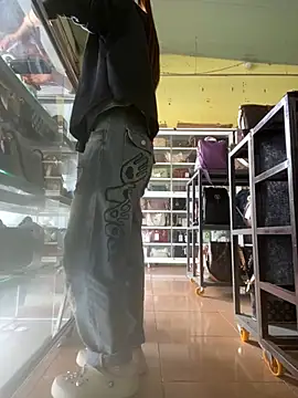 Rosa 998 online show from April 22, 2026, 12:35 am