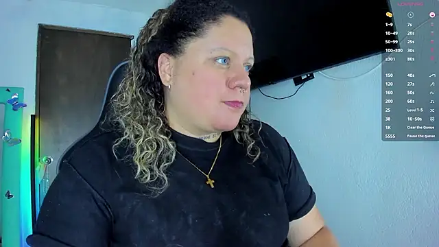 mariana maze online show from December 6, 2024, 5:31 am