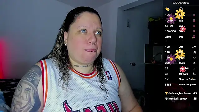 mariana maze online show from March 13, 2025, 4:38 am