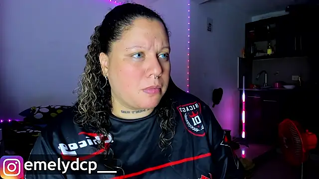 mariana maze online show from October 7, 2025, 7:05 am