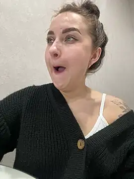 ellie ssexy online show from February 15, 2025, 9:15 pm