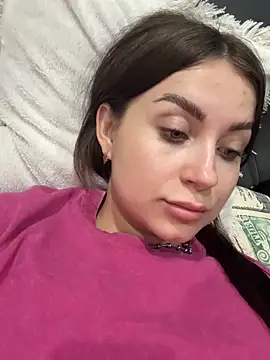 ellie ssexy online show from September 19, 2025, 9:04 pm