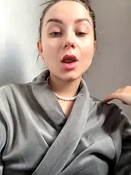 ellie ssexy online show from October 5, 2025, 4:22 am