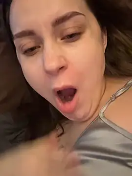 ellie ssexy online show from March 9, 2026, 4:27 am